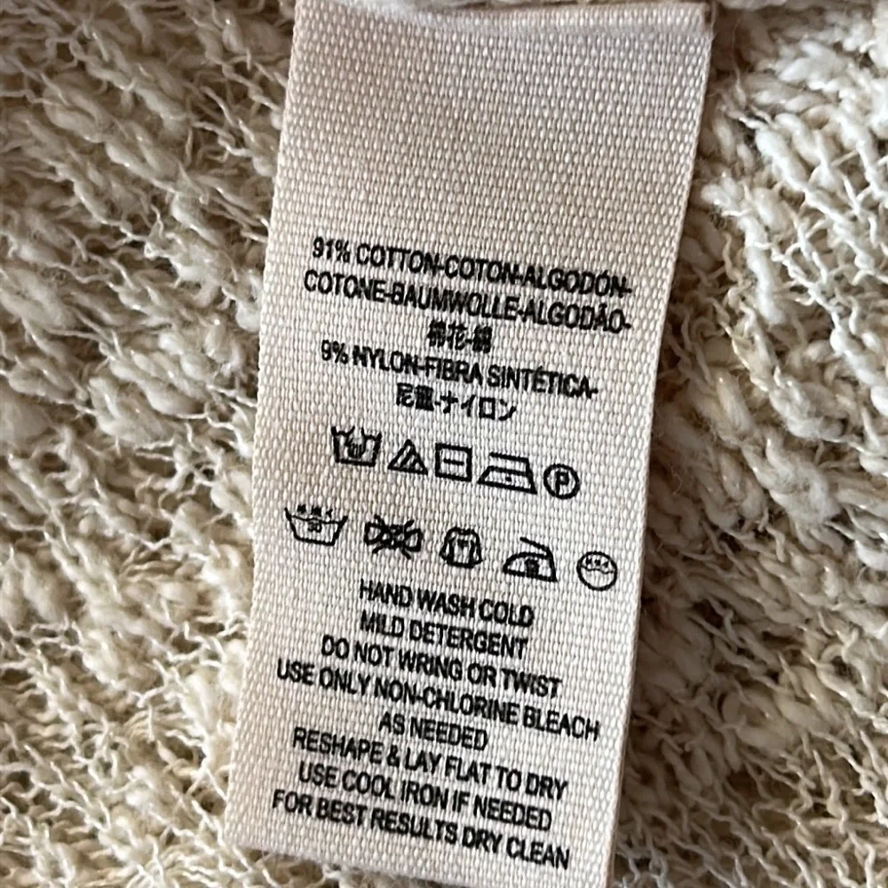 Free People size XS cream knitted cardigan wrap
